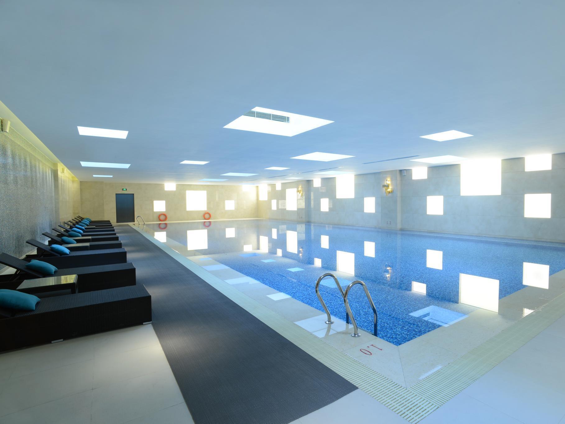 Hai Tian Expo Hotel Циндао Екстериор снимка