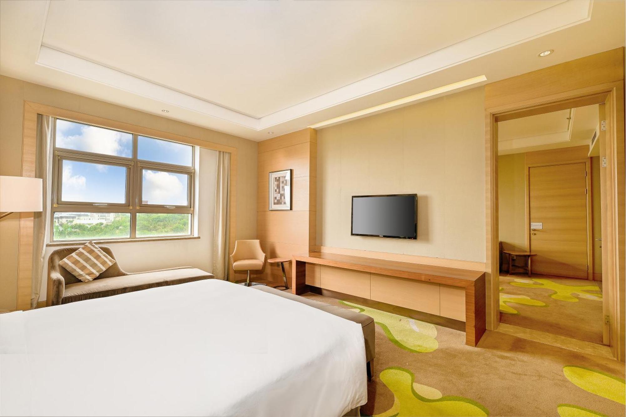 Hai Tian Expo Hotel Циндао Екстериор снимка